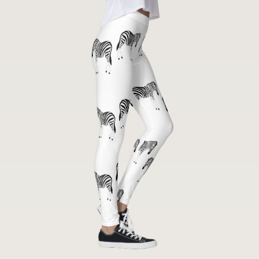 Zebra animal pattern on white leggings (Rechts)