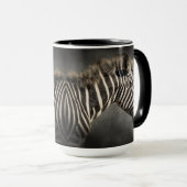 Zebra Black and White Animal Print Chic Modern Tasse (VorderseiteRechts)