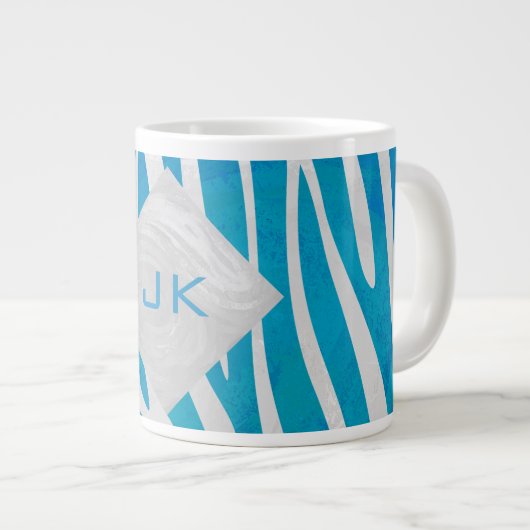 Zebra Blau und Weiß mit Monogramm Jumbo-Tasse (Vorderseite Rechts)