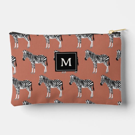 Zebra Exotic Animal Muster Terracotta Monogram Zubehörtasche (Rückseite)