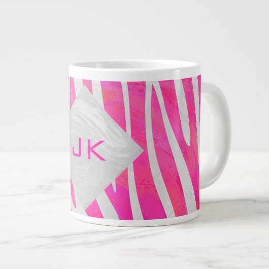 Zebra Hot Pink und Weiß mit Monogramm Jumbo-Tasse (Vorderseite Rechts)