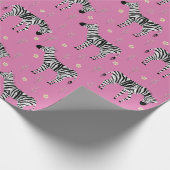 Zebra in Savanna Safari Muster auf Rosa Geschenkpapier (Ecke)