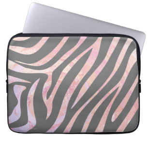 Zebra Light Gray and Pink Print Laptopschutzhülle