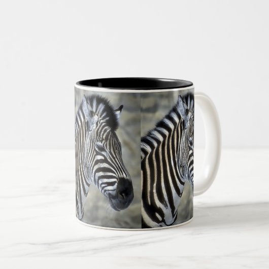 Zebra Lovers Kunstgeschenke Zweifarbige Tasse (VorderseiteRechts)