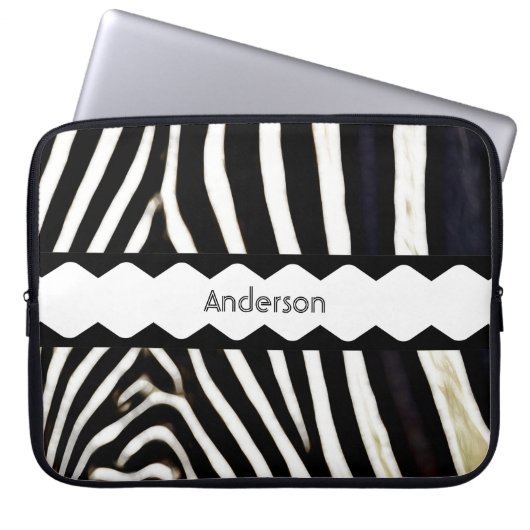 Zebra Mit Monogramm Laptopschutzhülle (Vorderseite)