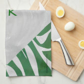 Zebra Monogram, Grün und Weiß Handtuch (Viertel Falte)