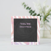 Zebra Monogramm Rosa und Weiß Einladung (Stehend Vorderseite)