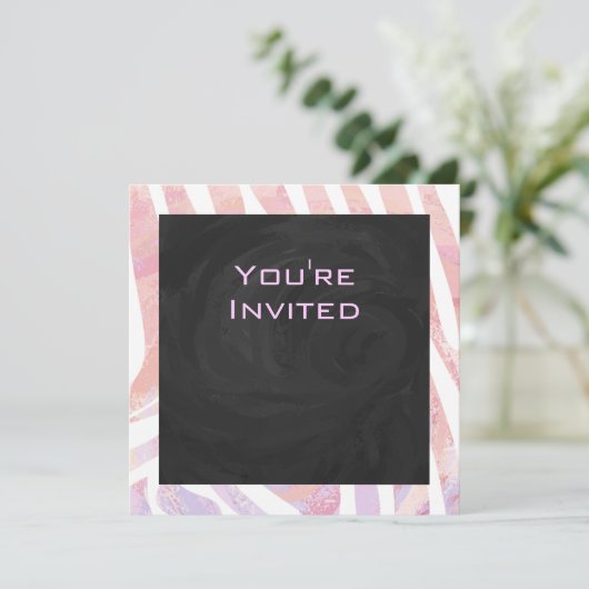 Zebra Monogramm Rosa und Weiß Einladung (Stehend Vorderseite)