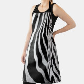 ZEBRA-NAH-UP-ANSICHT SCHÜRZE (InSitu)