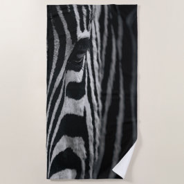 Zebra Nahaufnahme – Schwarz-Weiß-Tierkunst Strandtuch