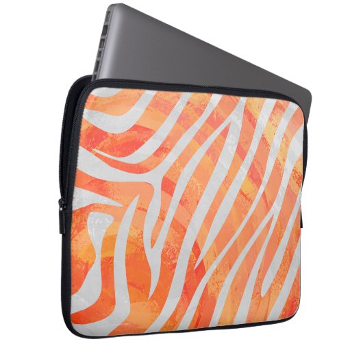 Zebra Orange und White Print Laptopschutzhülle (Vorne Rechts)