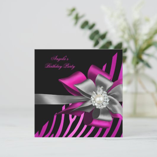 Zebra Pink Black Silver Bow Pearl Birthday Party Einladung (Stehend Vorderseite)