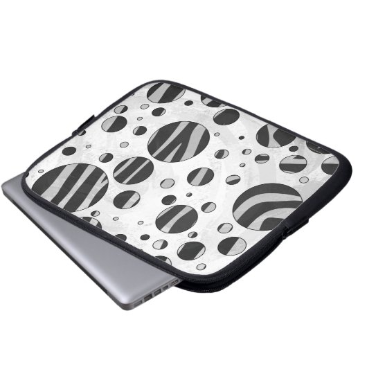 Zebra Polka Dot Black und Light Gray Laptopschutzhülle (Vorne Knopf)