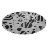 Zebra Polka Dot Black und Light Gray Schneidebrett (Ecke)