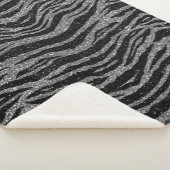 Zebra Print Black and Gray Silver Sherpadecke (3/4)