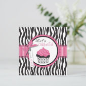 Zebra Print & Cupcake Geburtstag Einladung (Stehend Vorderseite)