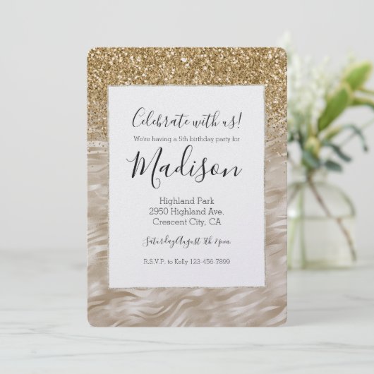 Zebra Print Imitate Gold Glitzer Einladung (Stehend Vorderseite)