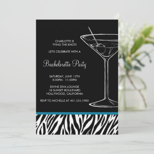 Zebra print martini bachelorette einladung (Stehend Vorderseite)