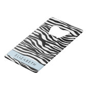 Zebra Print, Streifen, Schwarz und Weiß, Ihr Name Geldbeutel Flaschenöffner (Rückseite Schrägansicht)