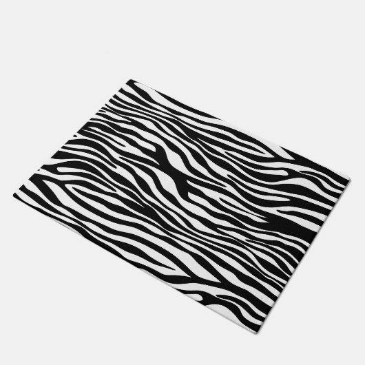 Zebra Print, Zebrastreifen, schwarz und weiß Fußmatte (Schrägansicht)