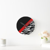 Zebra-Streifen mit roter diagonaler GrenzWanduhr Runde Wanduhr (Zuhause)