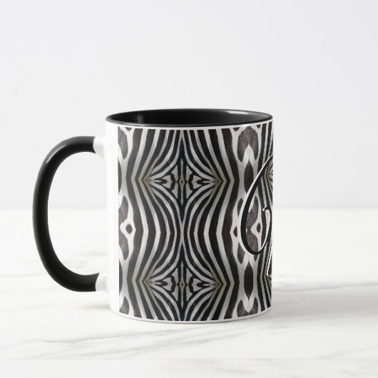 Zebra Streifen Monogramm in Schwarz-Weiß Tasse (Links)