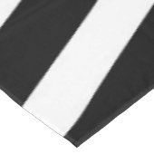 Zebra Streifen Muster schwarz-weiß + Ihre Ideen Tischdecke (Schrägansicht)