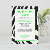 Zebra Stripe Graduation Party Einladung Grün (Stehend Vorderseite)