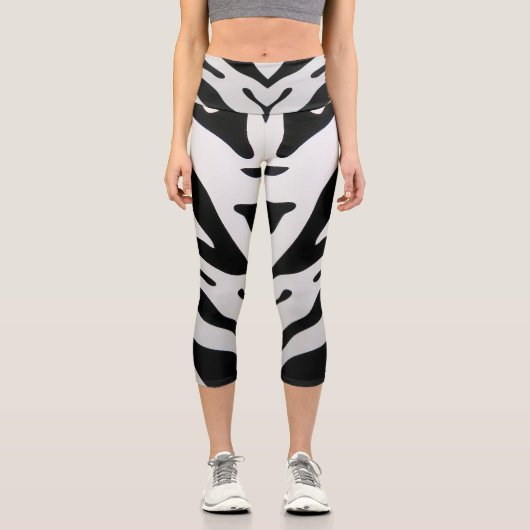 ZEBRA STRIPES ABSTRAKT CAPRI LEGGINGS (Vorderseite)