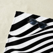 Zebra Stripes Monogram Beach Handtuch (Beispiel)