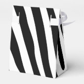 Zebra stripes pattern black & white + your ideas geschenkschachtel (Rückseite)