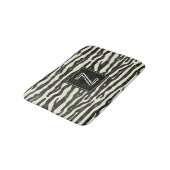 Zebra Striping Animal Print Muster Mit Monogramm Badematte (Schrägansicht)