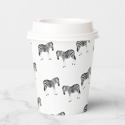 Zebra-Tiermuster auf Weiß Pappbecher (Rückseite)