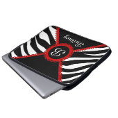Zebra und rotes Spitze-Monogramm Laptopschutzhülle (Vorne Knopf)