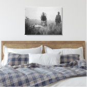 Zebra wurde von Einheimischen in Afrika getötet Fo Leinwanddruck (Insitu (Schlafzimmer))