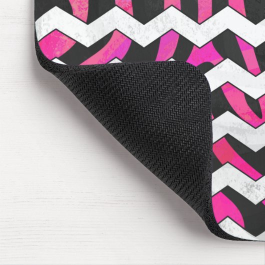 Zebra Zickzack Black and Hot Pink Mousepad (Ecke)