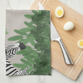 Zebra zwischen Blättern Geschirrtuch (Viertel Falte)