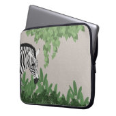 Zebra zwischen Blättern Laptopschutzhülle (Vorderseite Links)