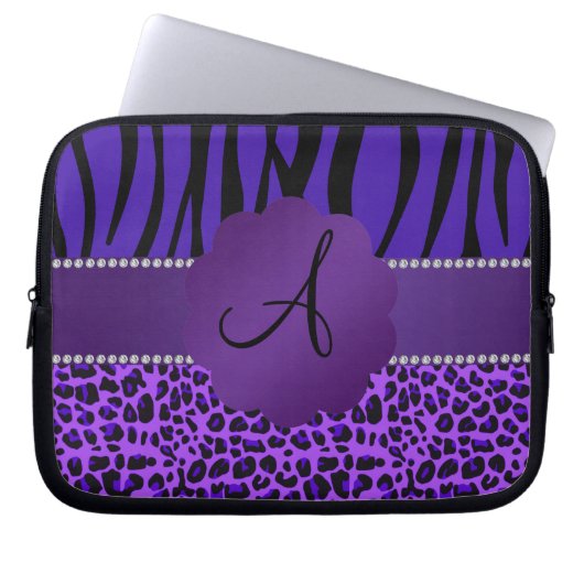 Zebramuster Leopard des Monogramms lila Laptopschutzhülle (Vorderseite)