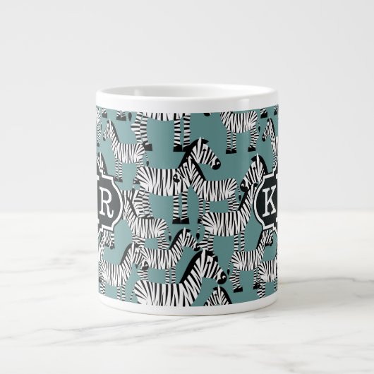 Zebramuster| Monogramm Jumbo-Tasse (Vorderseite)