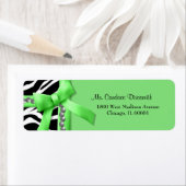 Zebrastreifen in grün und weiß mit Silberstreifen (Insitu)