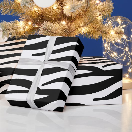 Zebrastreifen in Schwarz und Weiß Geschenkpapier (Feiertage)