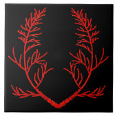 Zeder-Blätter auf einer schwarzen Keramik Fliese (Vorderseite)