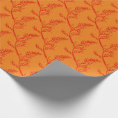 Zeder-Blätter auf einer Wrapping Paper Roll Geschenkpapier (Ecke)