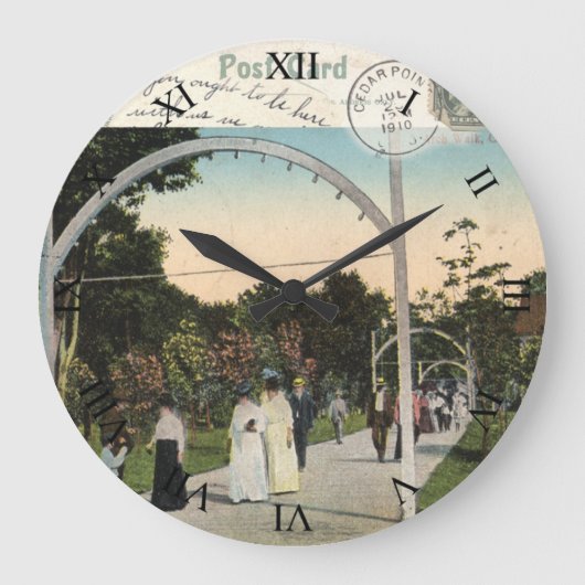 Zedern-Punkt-Ohio-Postkarten-Uhr - 1910 Große Wanduhr (Vorderseite)