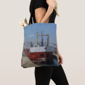 Zedernholz über den Totenbeutel Tasche (Von Nahem)