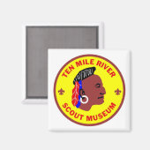 Zehn Mile River Scout Museum Square Magnet (Vorderseite/Rückseite)