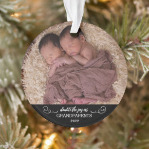 Zehnt unsere ersten Weihnachten als Großeltern Ornament