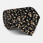 Zehntausend Blume und Blätter auf Schwarz-Hintergr Krawatte (Gerollt)