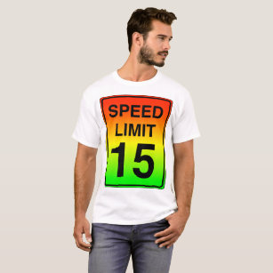Zeichen der Höchstgeschwindigkeits-15 mit T-Shirt